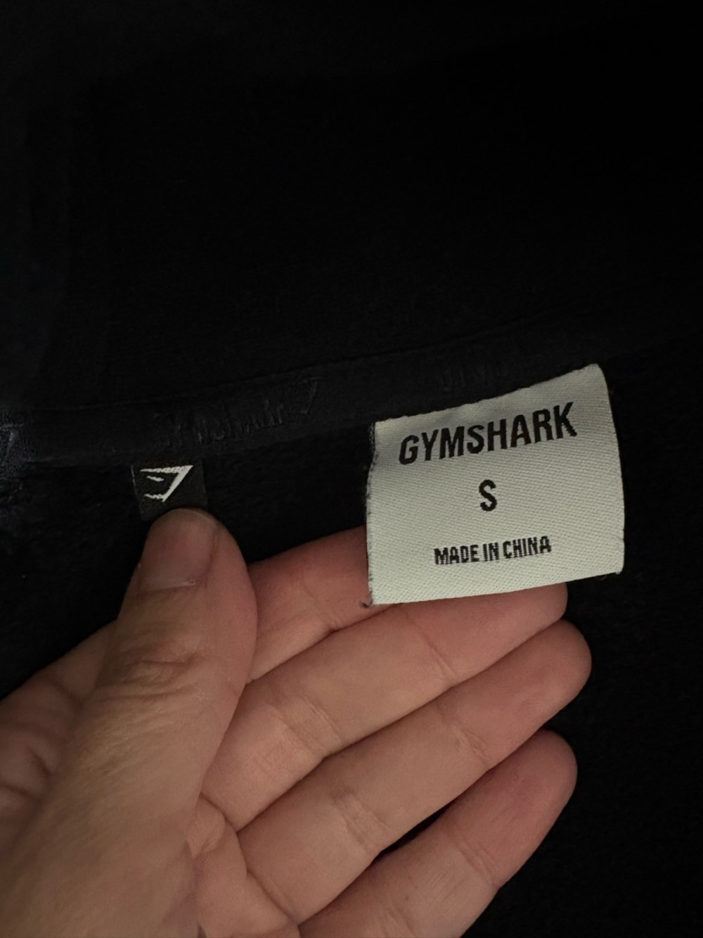 Gymshark Black Cropped Pullover Hoodie - Picture 3 of 4